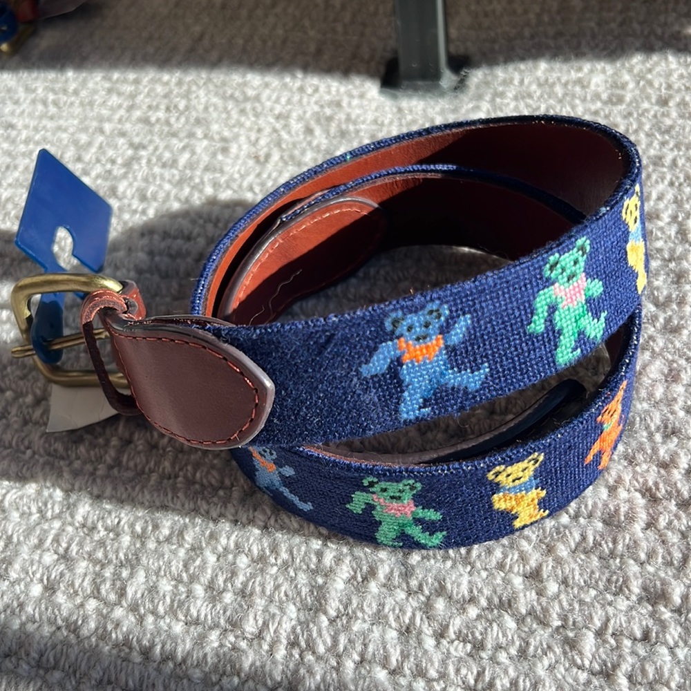 Smathers and Branson needle point belt NWT